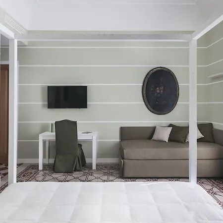 Euterpe Lht 招待所