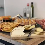 Πανσιόν Euterpe Lht