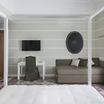 Euterpe Lht Πανσιόν