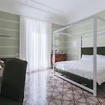 Euterpe Lht 4* Αγκριτζέντο
