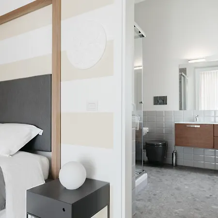 Гостевой дом Euterpe Lht 4*